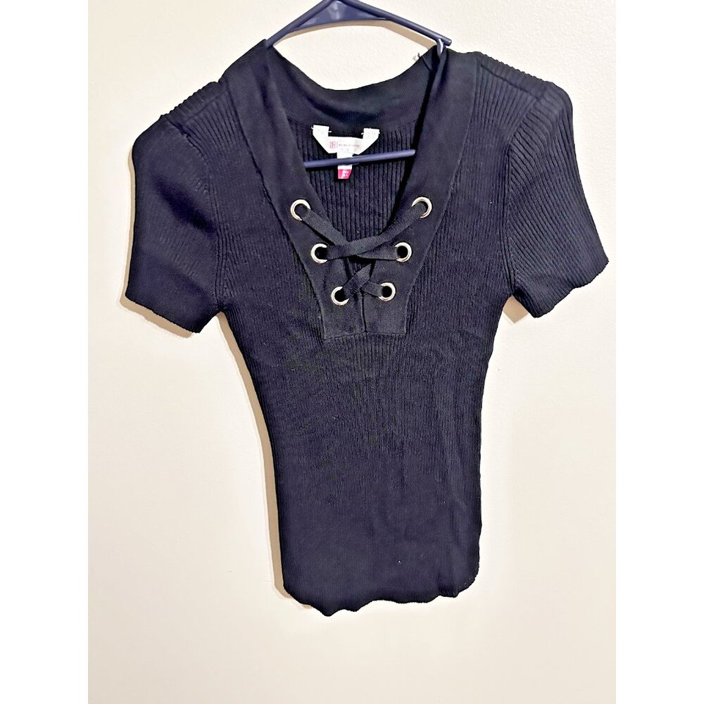 No Boundaries Black Junior's Ribbed Lace Up Short Sleeve Sweater- Small